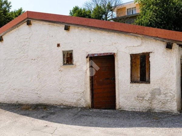 casa indipendente in vendita a Tarquinia
