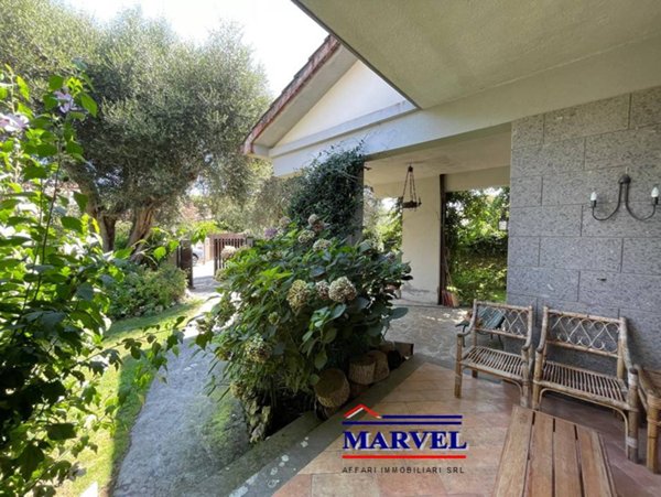 casa indipendente in vendita a Tarquinia in zona Marina Velca