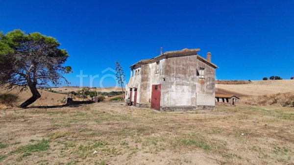 casa indipendente in vendita a Tarquinia
