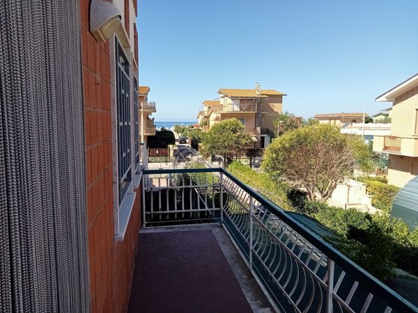 casa indipendente in vendita a Tarquinia in zona Marina Velca
