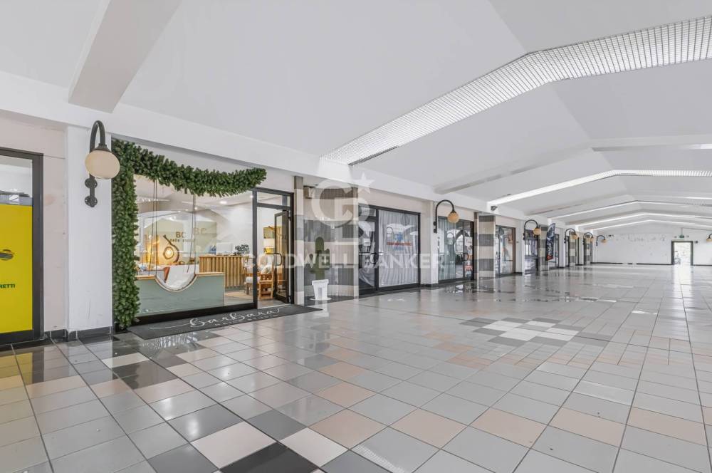 locale commerciale in vendita a Tarquinia