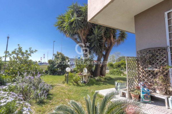 casa indipendente in vendita a Tarquinia