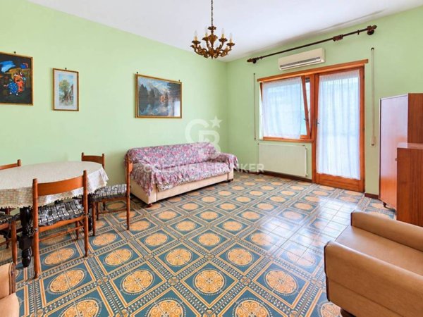 appartamento in vendita a Tarquinia in zona Marina Velca