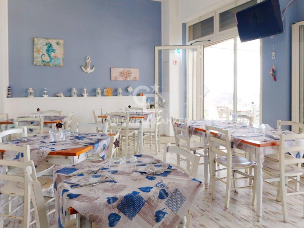 ufficio in vendita a Tarquinia in zona Marina Velca
