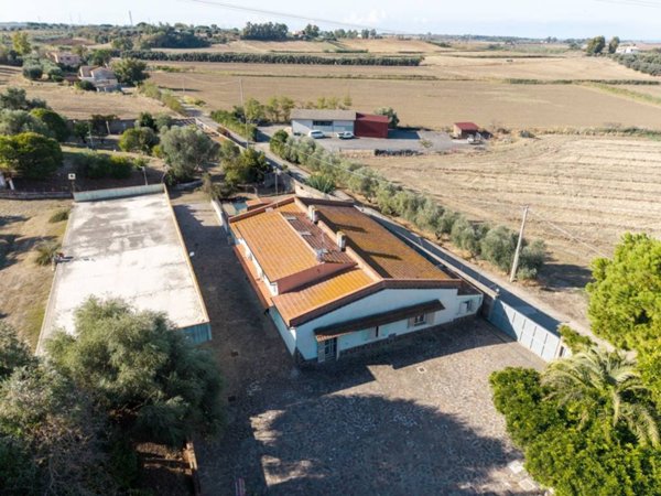 casa indipendente in vendita a Tarquinia