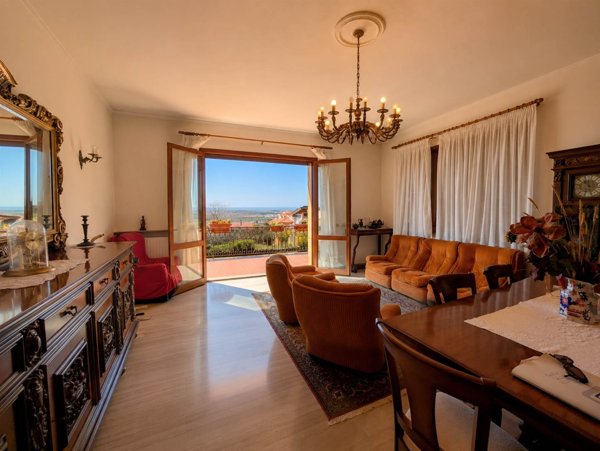 casa indipendente in vendita a Tarquinia