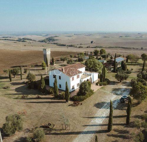 casa indipendente in vendita a Tuscania