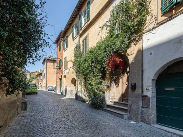 appartamento in vendita a Tuscania