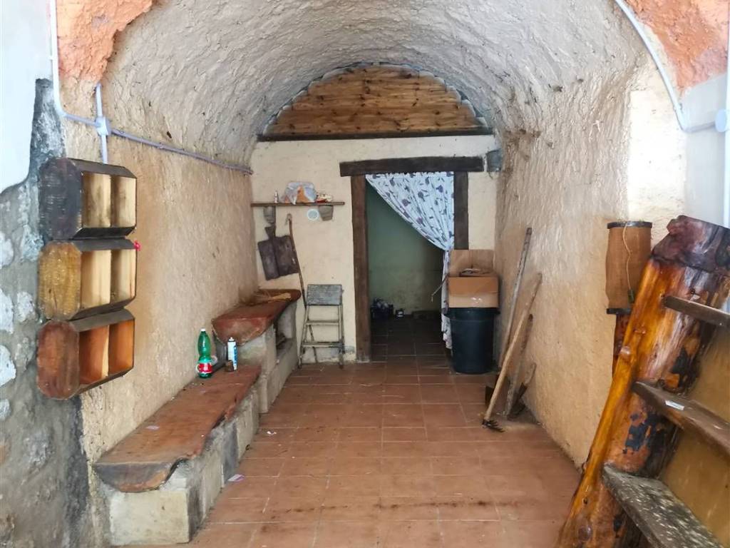 negozio in vendita a Tuscania