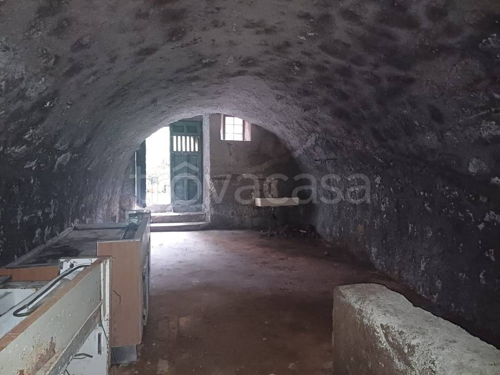 casa indipendente in vendita a Tuscania