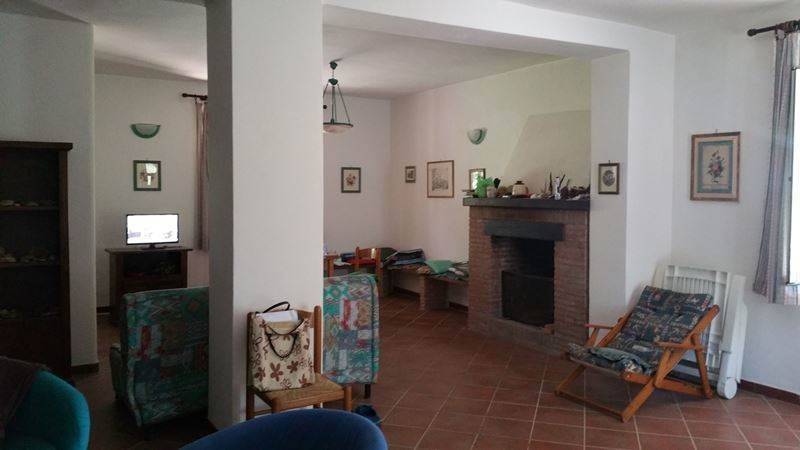 casa indipendente in vendita a Tuscania