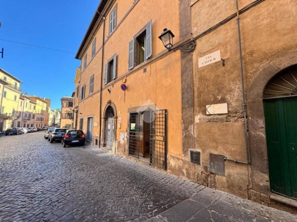 locale commerciale in vendita a Tuscania