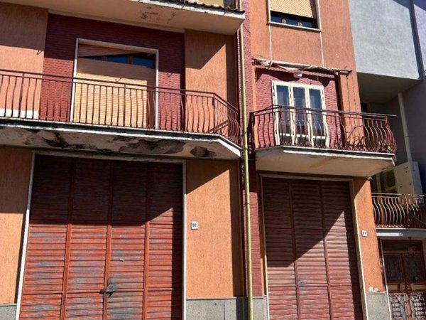 intera palazzina in vendita a Tuscania