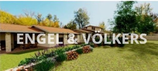 casa indipendente in vendita a Tuscania