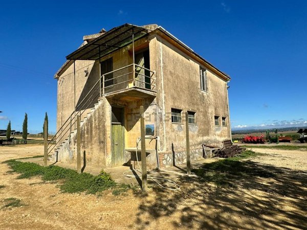 casale in vendita a Tuscania