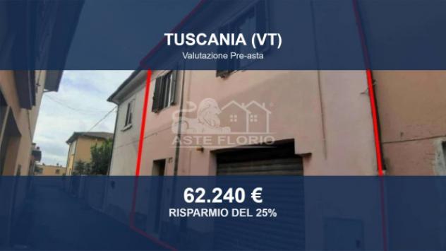 casa indipendente in vendita a Tuscania