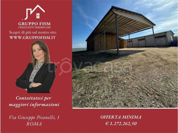casa indipendente in vendita a Tuscania