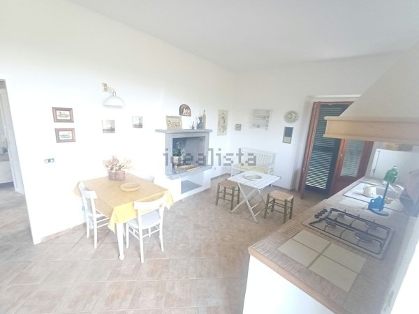 casa indipendente in vendita a Tuscania