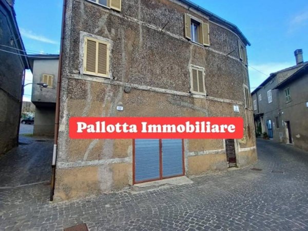appartamento in vendita a Valentano in zona Villa delle Fontane