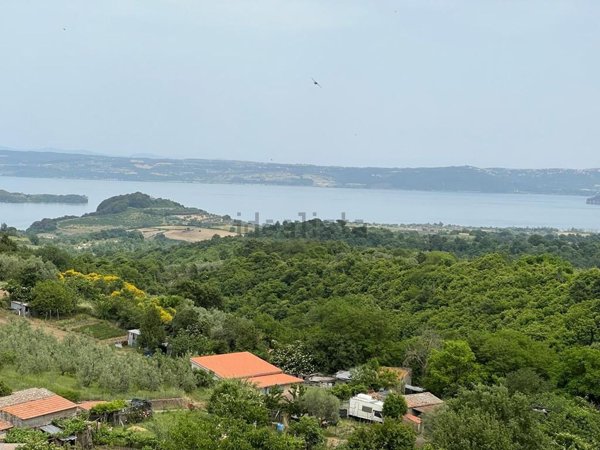 appartamento in vendita a Valentano in zona Villa delle Fontane