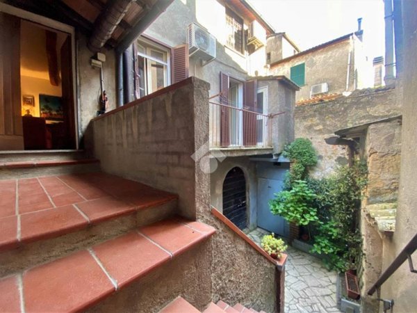 appartamento in vendita a Valentano