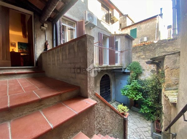 appartamento in vendita a Valentano