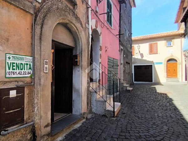 appartamento in vendita a Valentano