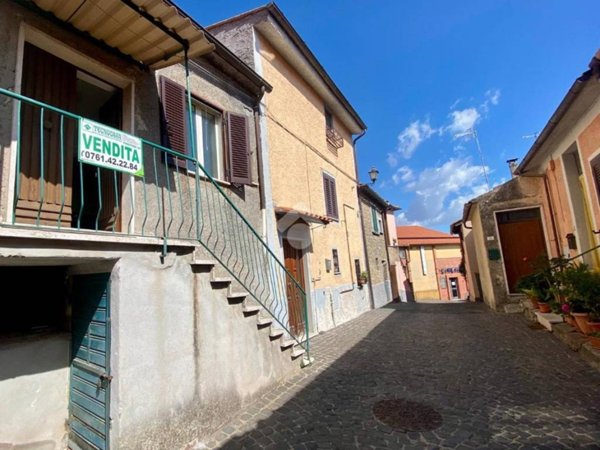 appartamento in vendita a Valentano
