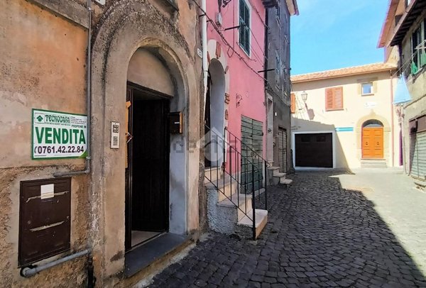 appartamento in vendita a Valentano