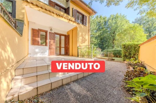 casa indipendente in vendita a Valentano