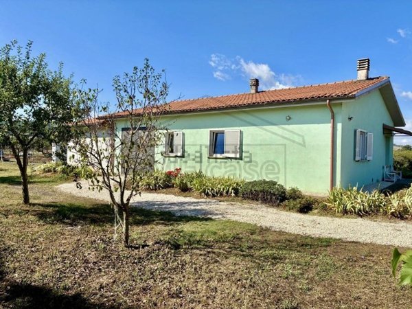 appartamento in vendita a Valentano