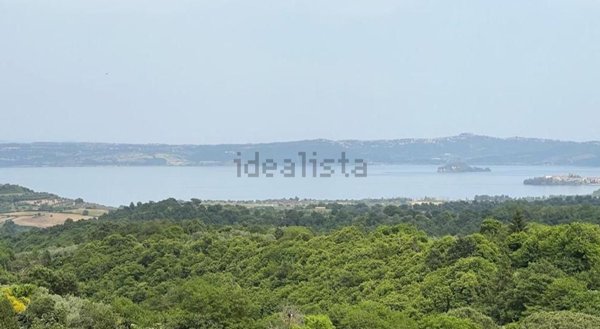 appartamento in vendita a Valentano in zona Villa delle Fontane