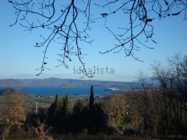 casale in vendita a Valentano