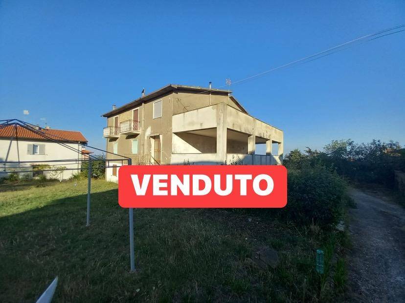 appartamento in vendita a Valentano