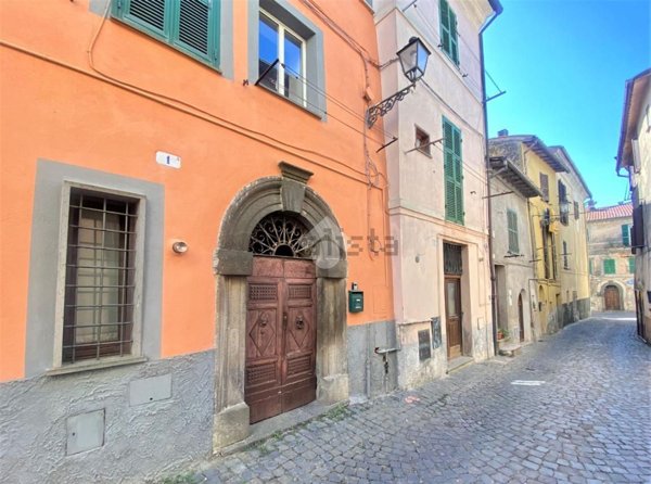 appartamento in vendita a Valentano