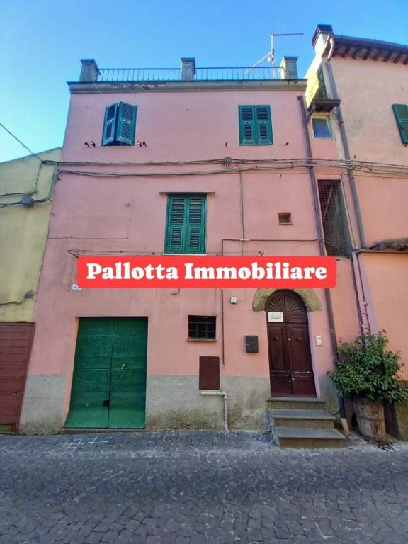 appartamento in vendita a Valentano