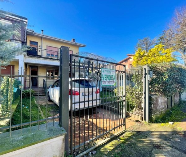 appartamento in vendita a Valentano