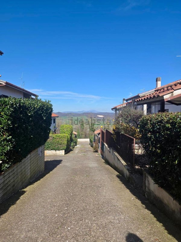 appartamento in vendita a Valentano