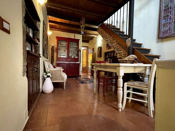 appartamento in vendita a Valentano