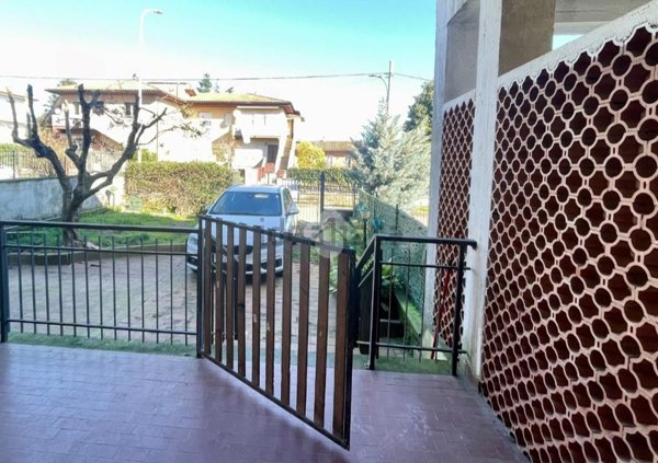 appartamento in vendita a Valentano in zona Villa delle Fontane