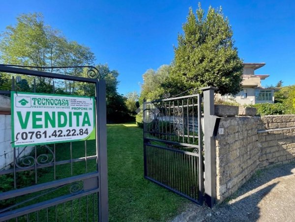 appartamento in vendita a Valentano in zona Villa delle Fontane