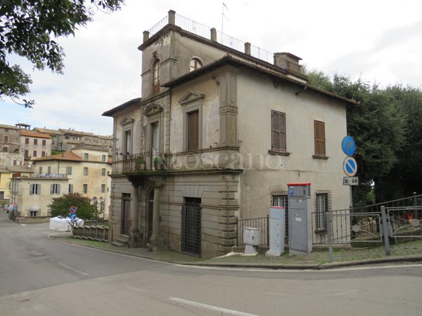intera palazzina in vendita a Vallerano