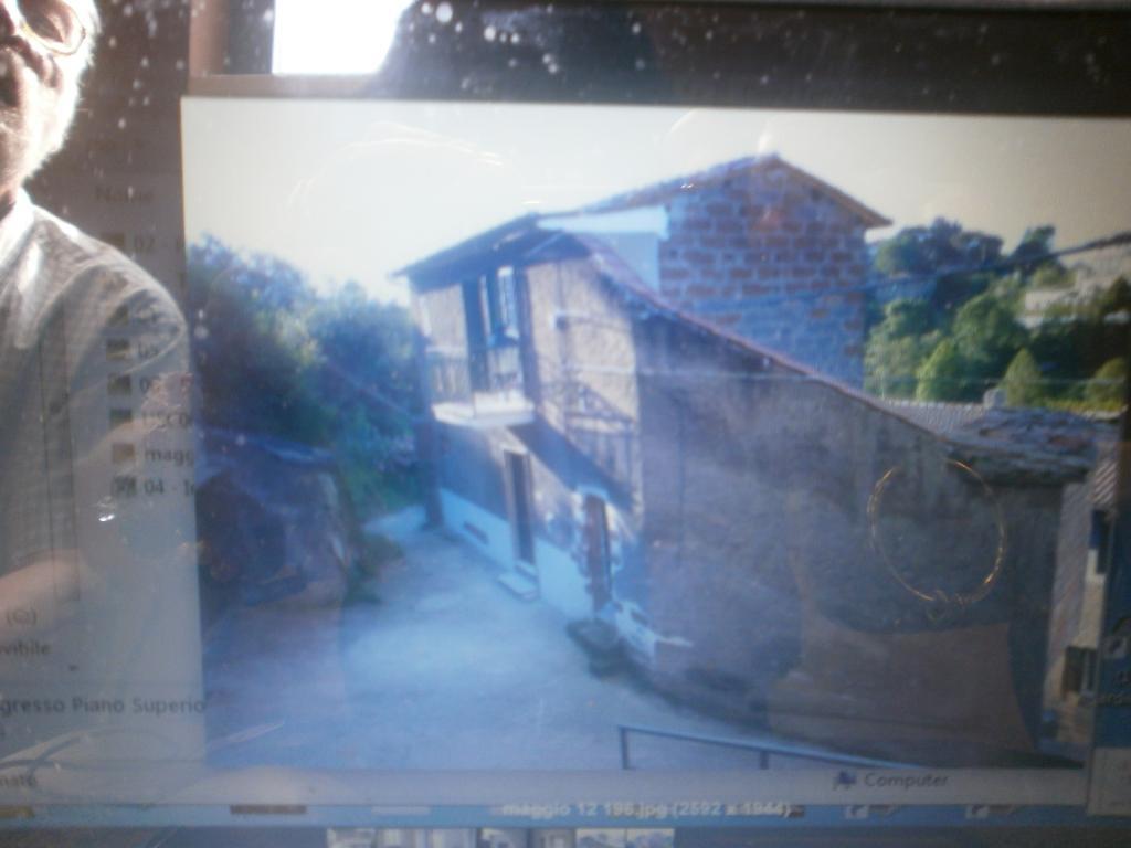 casa indipendente in vendita a Vallerano