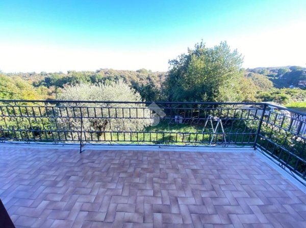 appartamento in vendita a Vallerano