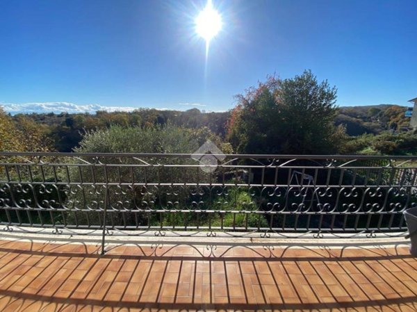 appartamento in vendita a Vallerano