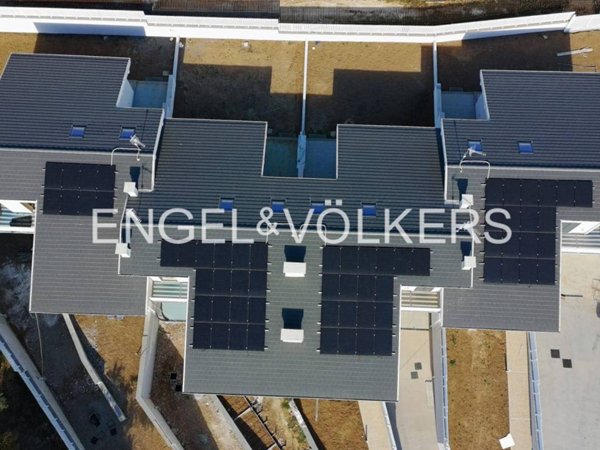 casa indipendente in vendita a Vallerano