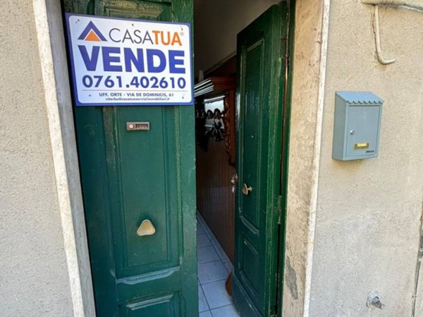 appartamento in vendita a Vallerano