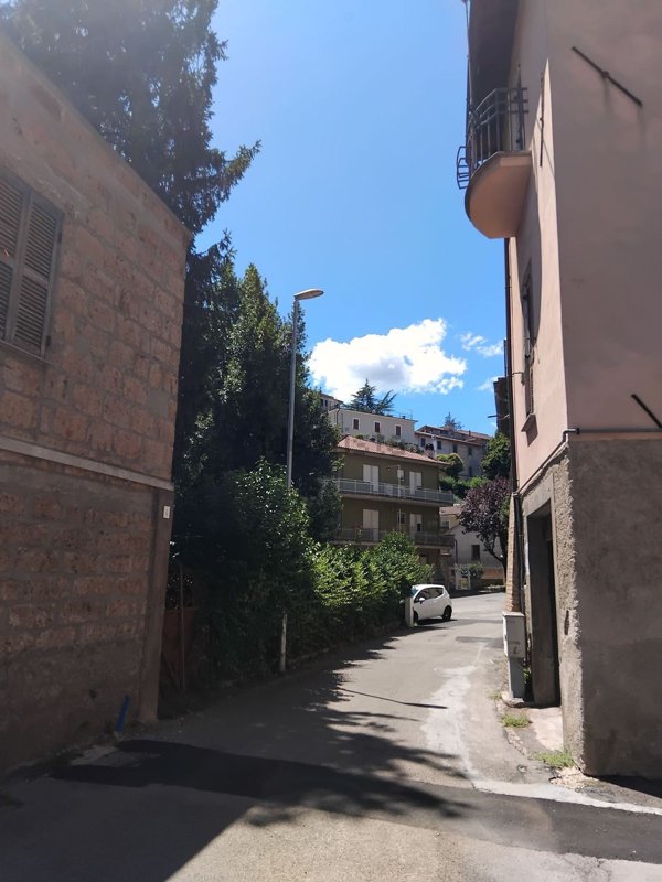 appartamento in vendita a Vallerano