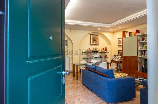 casa semindipendente in vendita a Vallerano