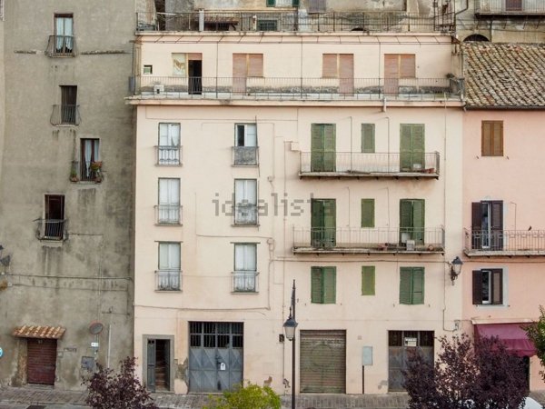 appartamento in vendita a Vallerano